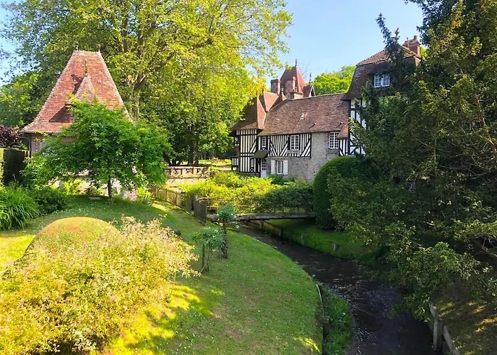 De Charme A 250m De La * 乌尔加特