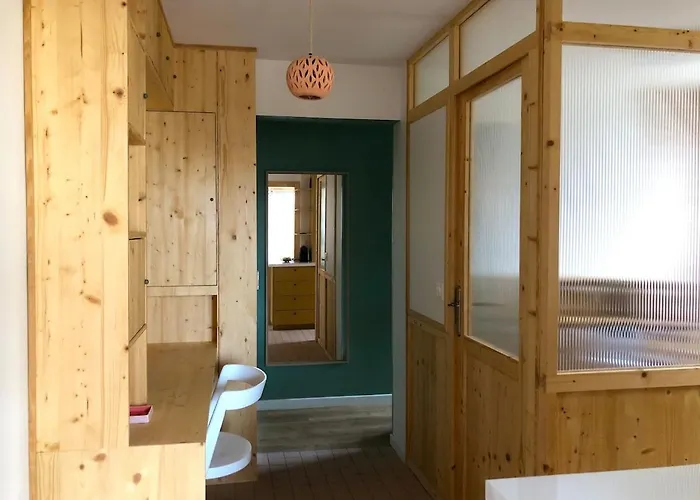 De Charme A 250m De La