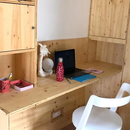 Apartamento De Charme A 250m De La *