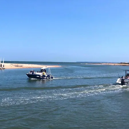 Apartamento De Charme A 250m De La *