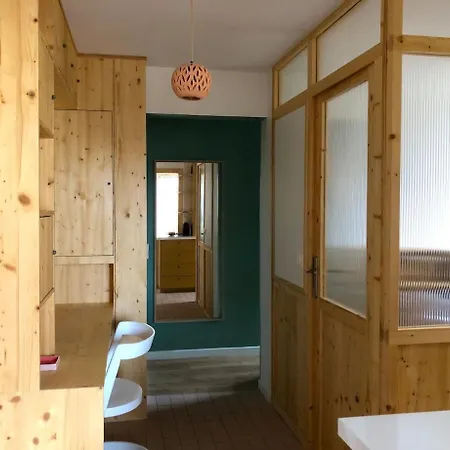 De Charme A 250m De La